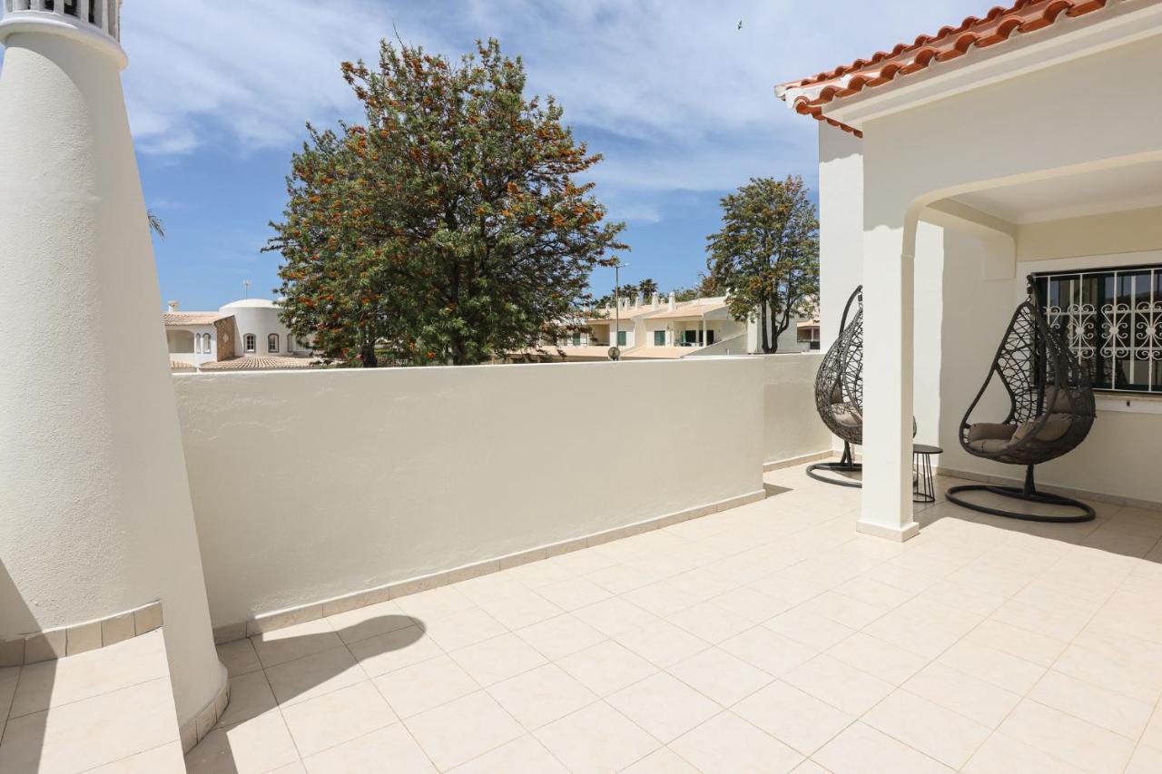 Villa O Sonho Do Algarve - Private Swimming Pool - By Bedzy Albufeira Eksteriør billede
